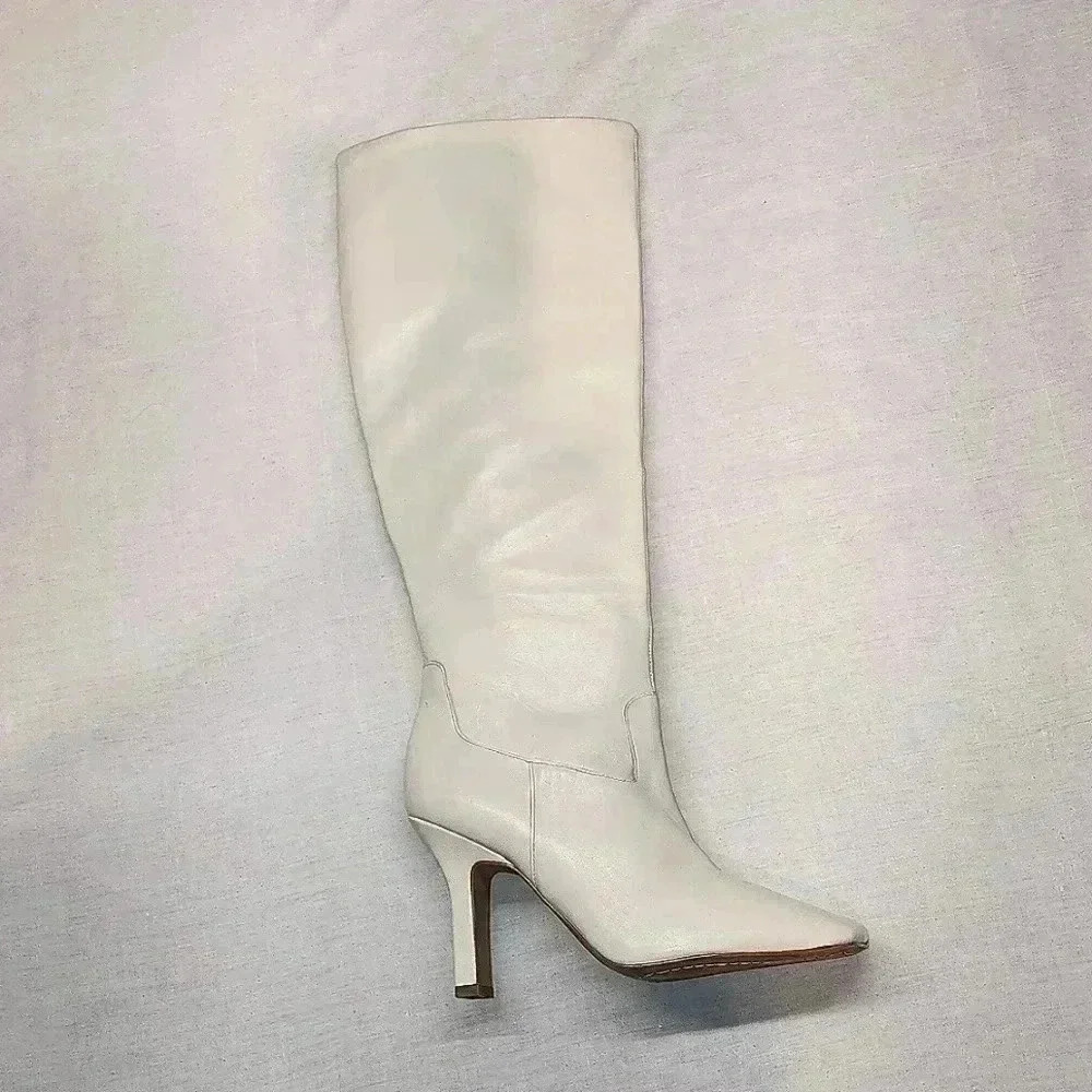 Vince Camuto Kalinder tall shaft boots nwob cream white